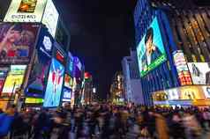 旅游走晚上购物街dotonbori大阪日本