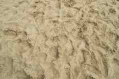 的足迹黄色的沙子的足迹海滩