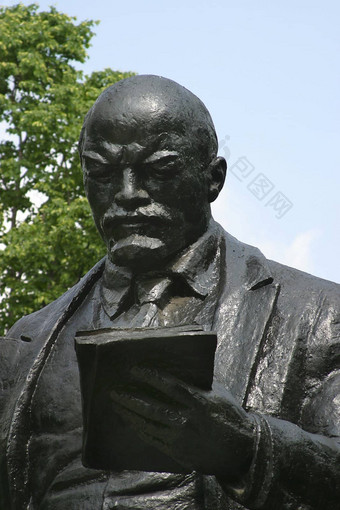 纪念碑列宁
