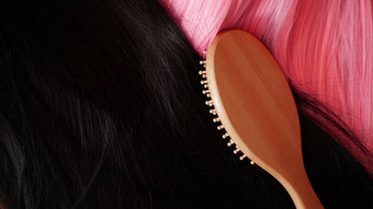 粉红色的黑色的假发长头发库姆斯木梳子