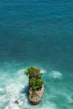 岩石海波普拉Uluwatu寺庙