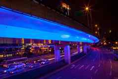 蓝色的高速公路街交通晚上光小径中央上海