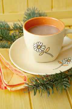 杯热可可热咖啡拿铁传统的饮料冬天时间圣诞节概念