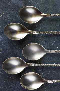 银器银古董勺子背景勺子集