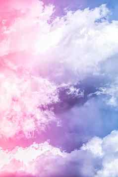 幻想粉红色的蓝色的天空精神上的自然背景