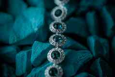 奢侈品钻石手镯珠宝时尚品牌