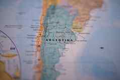 阿根廷色彩斑斓的地图南美国主要路线红色的
