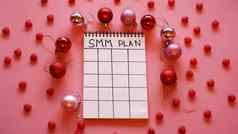 自由项目smm计划空白白色表粉红色的节日背景