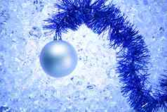 圣诞节银小玩意蓝色的冬天冰