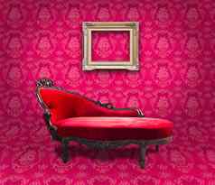 红色的奢侈品沙发框架粉红色的房间
