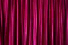 紫色的柔滑的缎窗帘