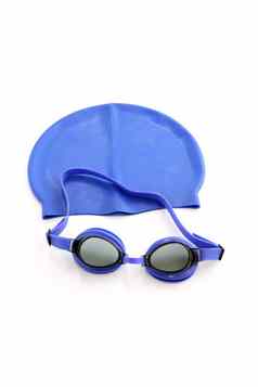 蓝色的游泳帽护目镜