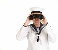 年轻的水手双筒望远镜孤立的白色背景