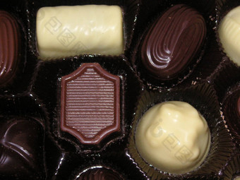 盒子各种各样的巧克力