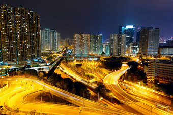 高速公路交通晚上香港