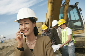 肖像女验船师硬他前面工人重机械手机网站