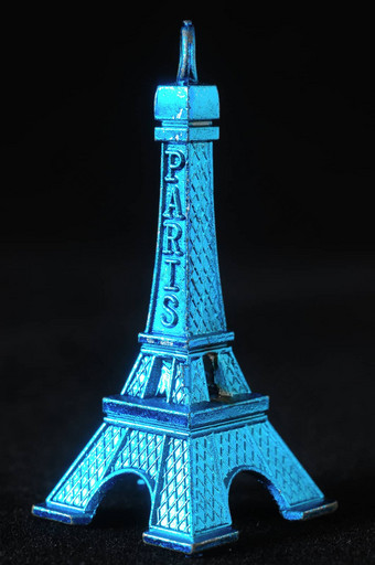 之旅埃菲尔铁塔雕像