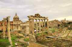 毁了建筑古老的罗马