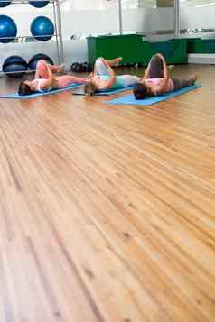 瑜伽类伸展运动健身工作室