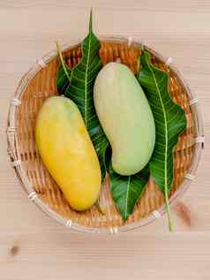 新鲜的有机传统的泰国芒果高维生素矿物