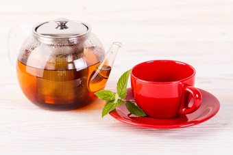 茶壶红色的杯木表格