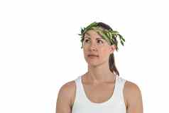 女运动员穿绿色罗马月桂树花环
