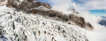 玉龙雪山