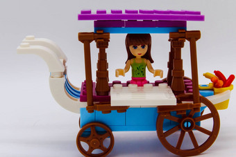 泰国玩具车模型女孩