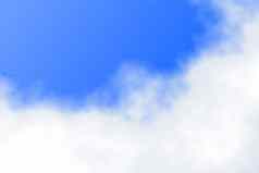 毛茸茸的云蓝色的天空下午