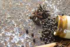 香料草本植物食物厨房成分肉桂棒茴香星星黑色的花椒变形背景