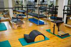 健身工作室健身房设备