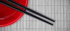 复合图像关闭筷子红色的碗