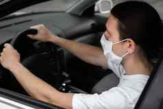 男人。保护医疗面具保护细菌病毒规划开车车保护面具疫情检疫世界流感大流行科维德冠状病毒感染