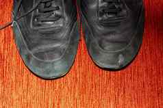 黑色的走鞋子古董黑色的走鞋子