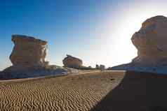 白色沙漠法拉夫拉撒哈拉沙漠埃及