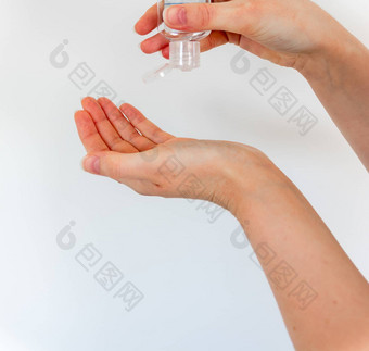 女人洗手手洗手液酒精抗菌防止细菌细菌避免冠状病毒