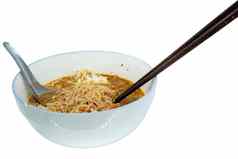 即时面条勺子筷子白色陶瓷碗孤立的白色