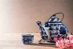 茶能陶瓷中国人风格木表格