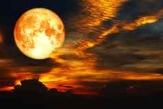 超级血月亮色彩斑斓的云彩虹晚上天空