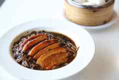 煮熟的肚子猪肉中国人食物风格
