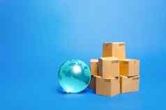 蓝色的玻璃全球纸板盒子国际世界贸易分布交付货物航运全球经济进口出口运费交通全球化市场经济学发展