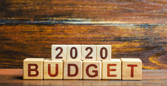 块预算预算规划一年收入费用投资项目融资开始十年业务计划<strong>发展前景</strong>趋势挑战