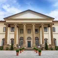 意大利别墅新古典主义风格