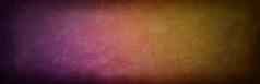 色彩斑斓的橙色紫罗兰色的梯度难看的东西水泥墙