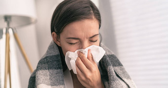 咳嗽组织覆盖鼻子口咳嗽科维德卫生的指导方针冠状病毒传播预防亚洲女人生病的流感首页