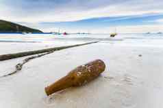 棕色（的）玻璃瓶Tawaen海滩一天时间KOH局域网