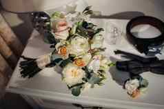 婚礼花束玫瑰小花装饰婚礼