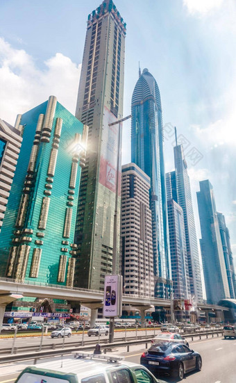 迪拜阿联酋1月现代摩天大楼谢赫。扎耶德路迪拜曼联阿拉伯阿联酋航空公司1月迪拜最快<strong>日</strong>益增长的<strong>城市世界</strong>