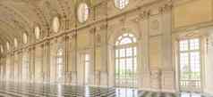 走廊地板上使奢侈品玻璃球很多优雅意大利室内venaria真正皮埃蒙特地区意大利