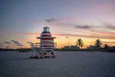 救生员塔迈阿密海滩日落